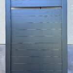 Modern Black Aluminum Gate Semi Private